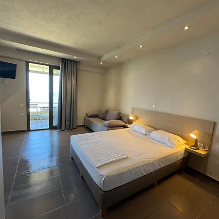 Aparthotel Nafsea Afytos