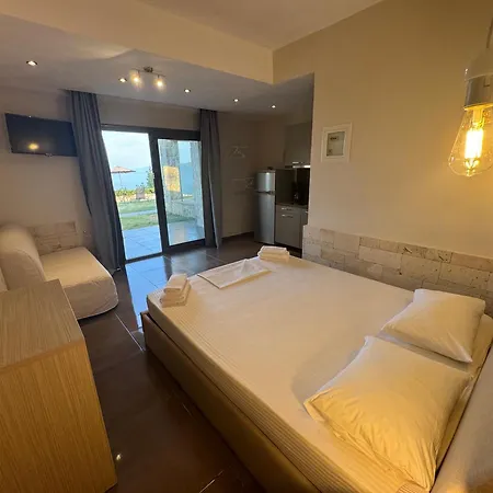 Aparthotel Nafsea Afytos