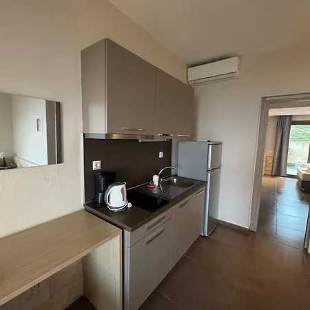 Nafsea Aparthotel Afytos
